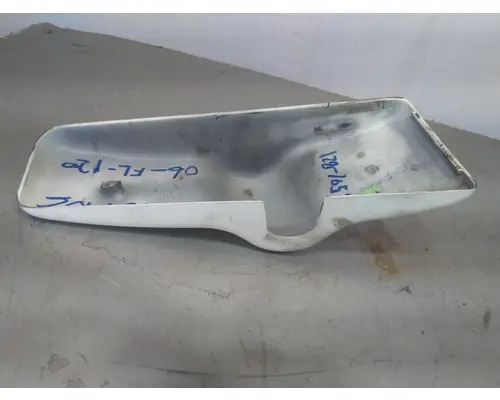 FREIGHTLINER COLUMBIA 120 MIRROR COMPONENTS