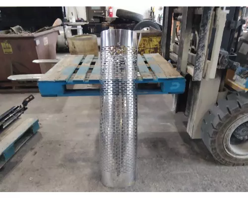 FREIGHTLINER COLUMBIA 120 MUFFLER SHIELD