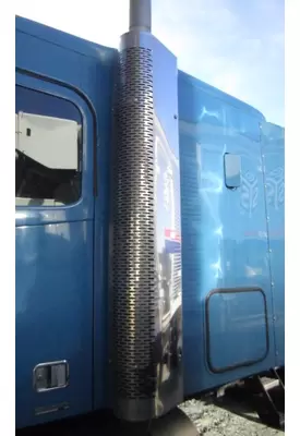 FREIGHTLINER COLUMBIA 120 MUFFLER SHIELD