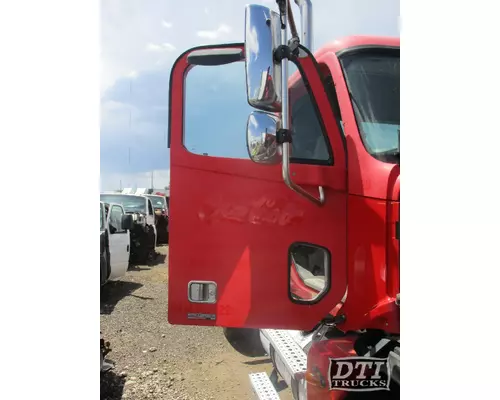 FREIGHTLINER COLUMBIA 120 Mirror (Side View)