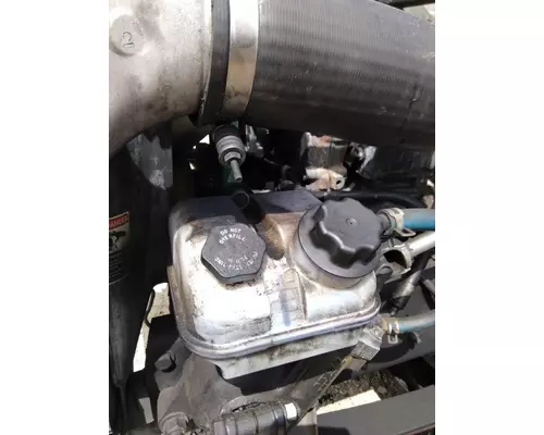 FREIGHTLINER COLUMBIA 120 POWER STEERING RESERVOIR