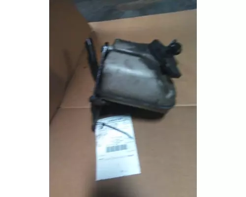 FREIGHTLINER COLUMBIA 120 POWER STEERING RESERVOIR