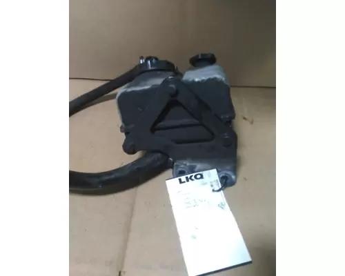 FREIGHTLINER COLUMBIA 120 POWER STEERING RESERVOIR