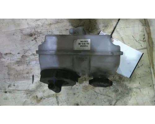 FREIGHTLINER COLUMBIA 120 POWER STEERING RESERVOIR