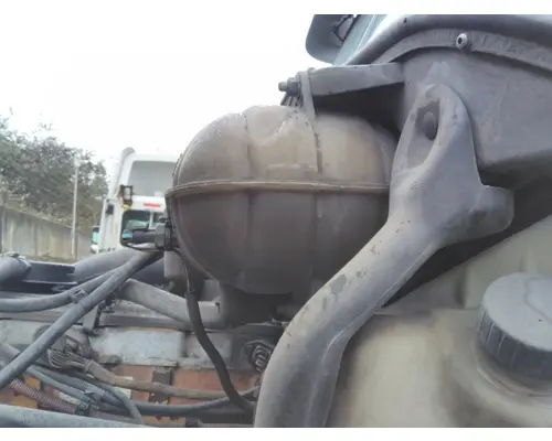 FREIGHTLINER COLUMBIA 120 RADIATOR OVERFLOW TANK