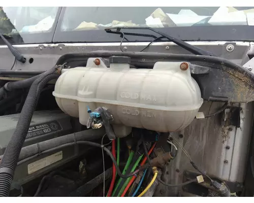 FREIGHTLINER COLUMBIA 120 RADIATOR OVERFLOW TANK
