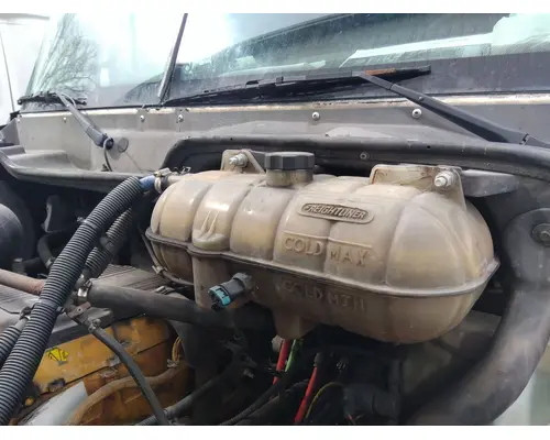 FREIGHTLINER COLUMBIA 120 RADIATOR OVERFLOW TANK