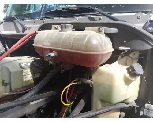FREIGHTLINER COLUMBIA 120 RADIATOR OVERFLOW TANK