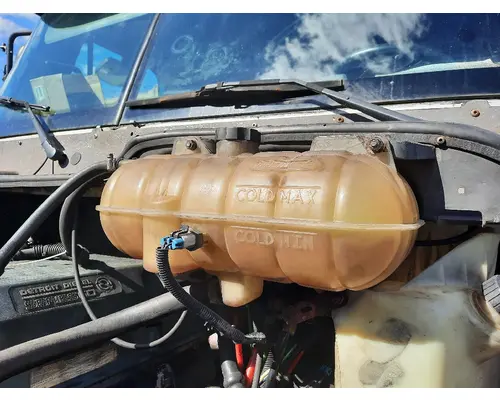 FREIGHTLINER COLUMBIA 120 RADIATOR OVERFLOW TANK
