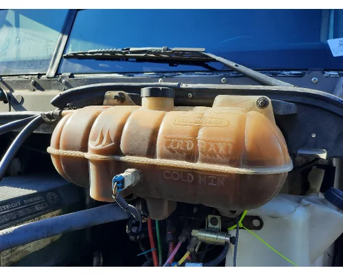 FREIGHTLINER COLUMBIA 120 RADIATOR OVERFLOW TANK