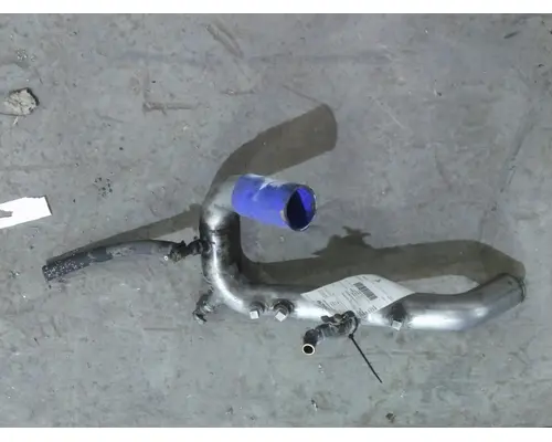 FREIGHTLINER COLUMBIA 120 RADIATOR PIPEHOSE
