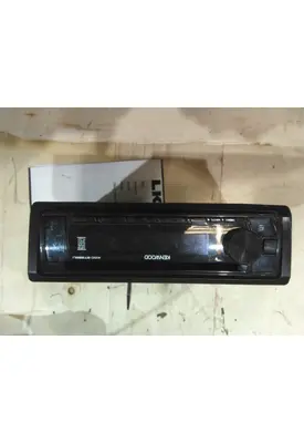 FREIGHTLINER COLUMBIA 120 RADIO AM/FM/BLUETOOTH