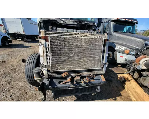 FREIGHTLINER COLUMBIA 120 Radiator Shroud