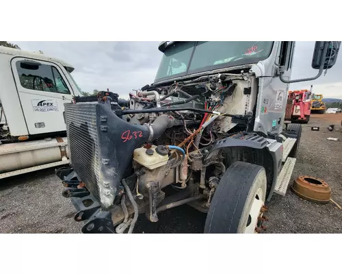 FREIGHTLINER COLUMBIA 120 Radiator Shroud