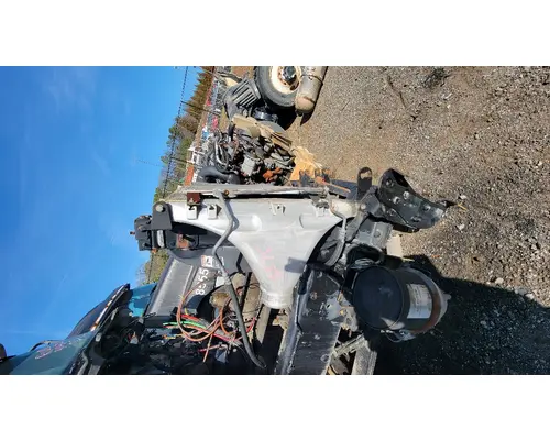 FREIGHTLINER COLUMBIA 120 Radiator