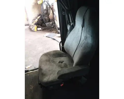 FREIGHTLINER COLUMBIA 120 SEAT, FRONT