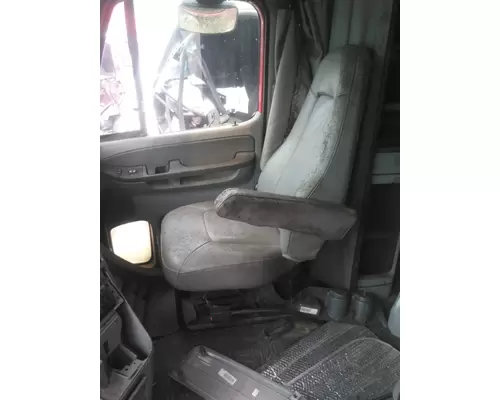 FREIGHTLINER COLUMBIA 120 SEAT, FRONT