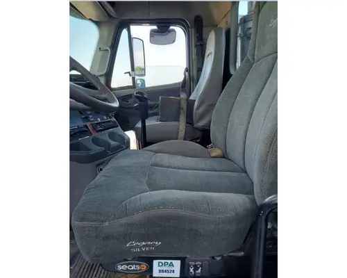 FREIGHTLINER COLUMBIA 120 SEAT, FRONT