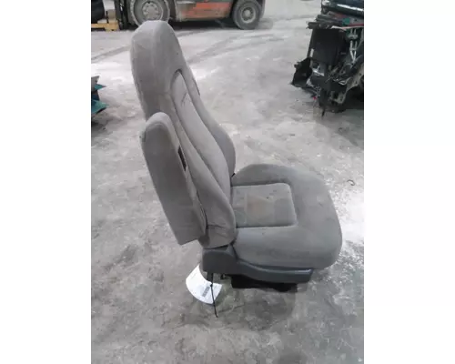 FREIGHTLINER COLUMBIA 120 SEAT, FRONT