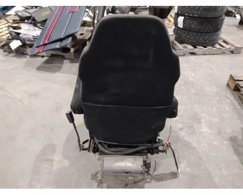 FREIGHTLINER COLUMBIA 120 SEAT, FRONT