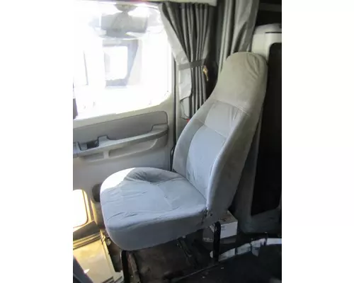 FREIGHTLINER COLUMBIA 120 SEAT, FRONT