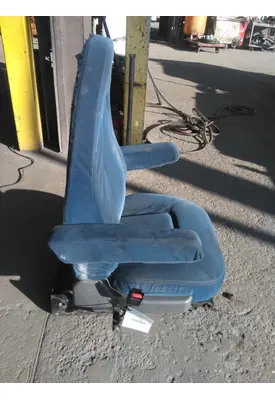 FREIGHTLINER COLUMBIA 120 SEAT, FRONT