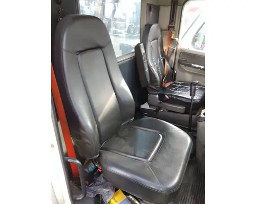 FREIGHTLINER COLUMBIA 120 SEAT, FRONT