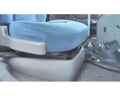 FREIGHTLINER COLUMBIA 120 SEAT, FRONT