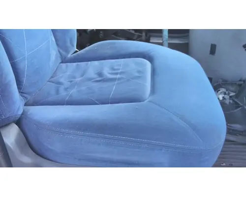 FREIGHTLINER COLUMBIA 120 SEAT, FRONT