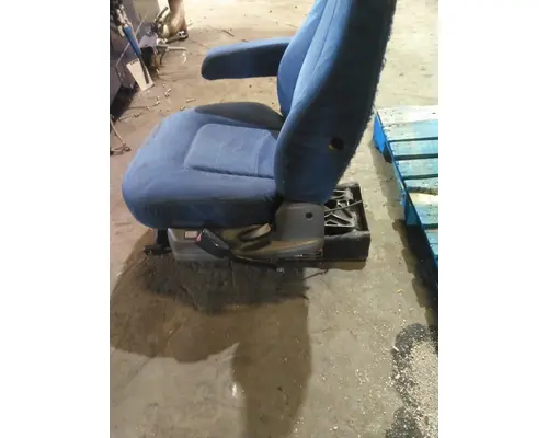 FREIGHTLINER COLUMBIA 120 SEAT, FRONT