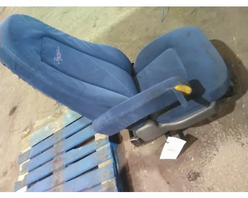FREIGHTLINER COLUMBIA 120 SEAT, FRONT