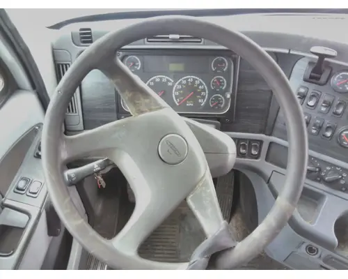 FREIGHTLINER COLUMBIA 120 STEERING COLUMN