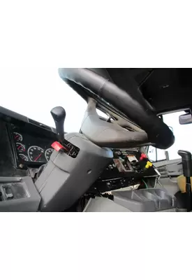 FREIGHTLINER COLUMBIA 120 STEERING COLUMN