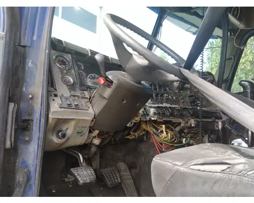 FREIGHTLINER COLUMBIA 120 STEERING COLUMN
