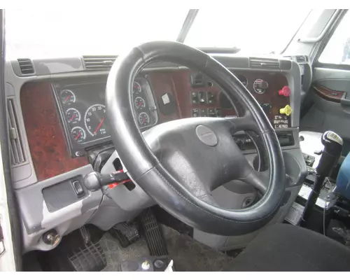 FREIGHTLINER COLUMBIA 120 STEERING COLUMN