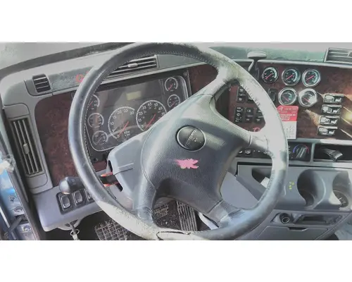 FREIGHTLINER COLUMBIA 120 STEERING COLUMN