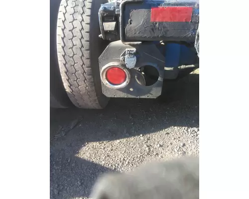FREIGHTLINER COLUMBIA 120 STOP TURN TAIL LAMP