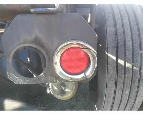 FREIGHTLINER COLUMBIA 120 STOP TURN TAIL LAMP