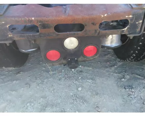 FREIGHTLINER COLUMBIA 120 STOP TURN TAIL LAMP