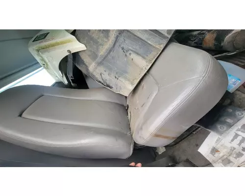 FREIGHTLINER COLUMBIA 120 Seat, Front