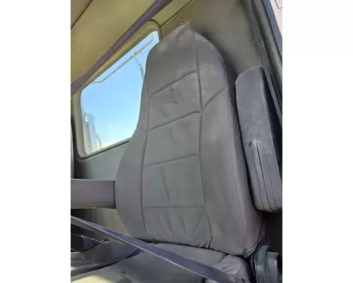 FREIGHTLINER COLUMBIA 120 Seat, Front