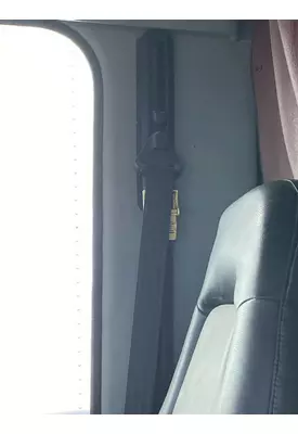 FREIGHTLINER COLUMBIA 120 Seat Belt
