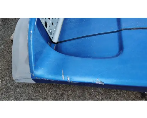 FREIGHTLINER COLUMBIA 120 Side Fairing