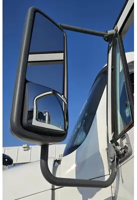 FREIGHTLINER COLUMBIA 120 Side View Mirror