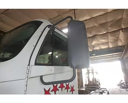 FREIGHTLINER COLUMBIA 120 Side View Mirror