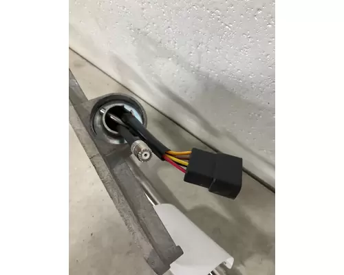 FREIGHTLINER COLUMBIA 120 Side View Mirror