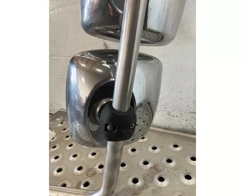 FREIGHTLINER COLUMBIA 120 Side View Mirror