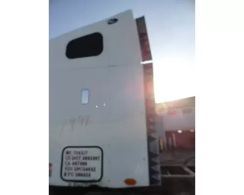 FREIGHTLINER COLUMBIA 120 Sleeper Fairing