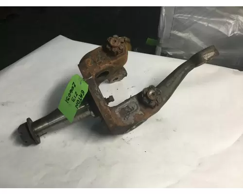 FREIGHTLINER COLUMBIA 120 Spindle  Knuckle, Front