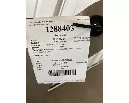 FREIGHTLINER COLUMBIA 120 Sun Visor